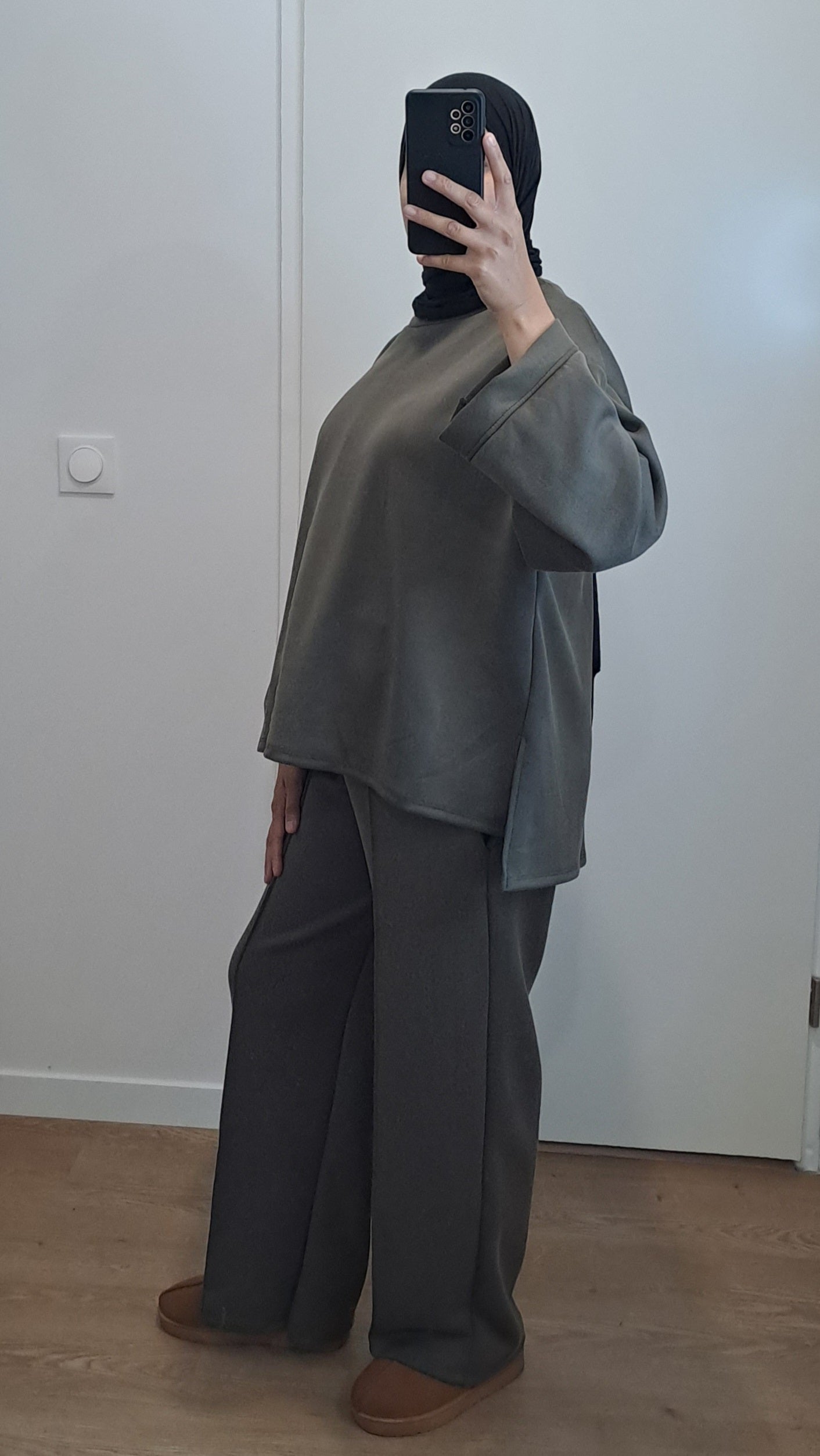 Ensemble jogging Kaki